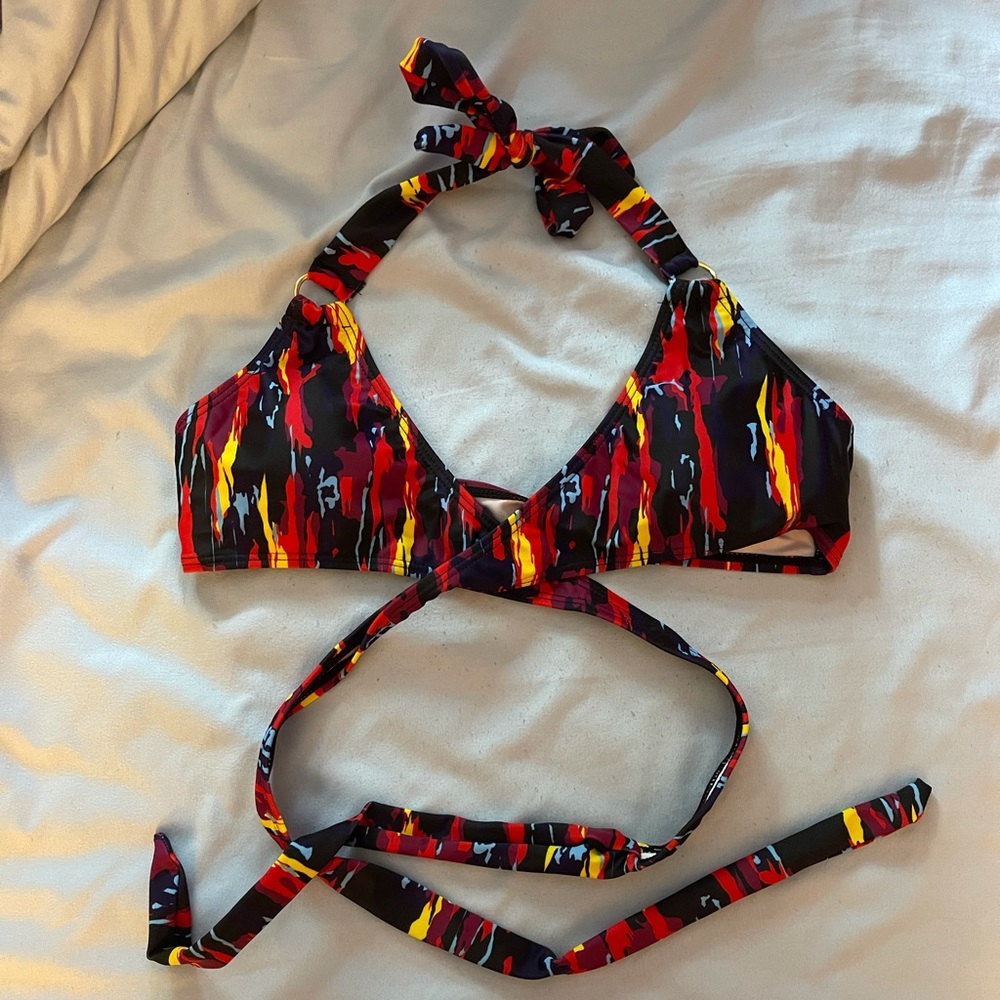 Bathing suit top